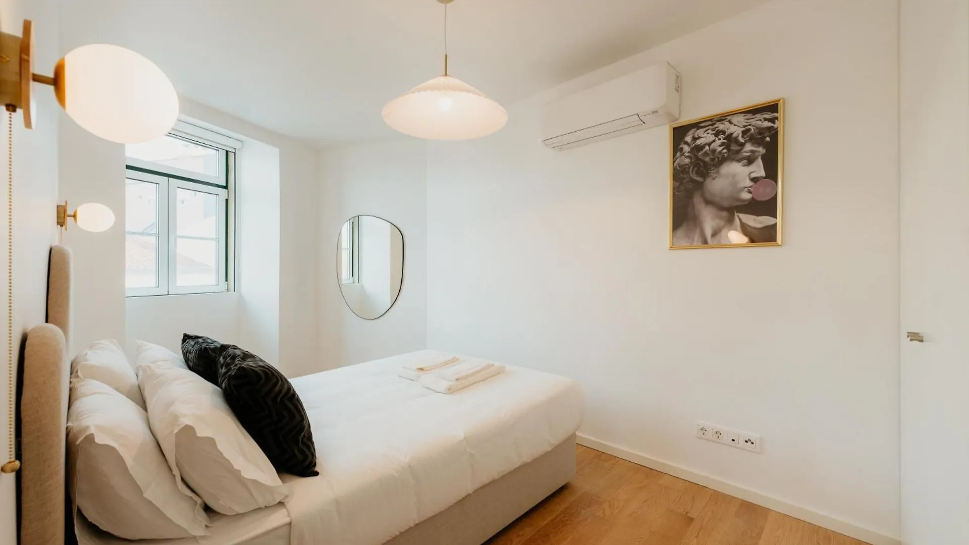 Mary Pink - No 1B - Lovely Two-Bedroom Apartment Lisboa